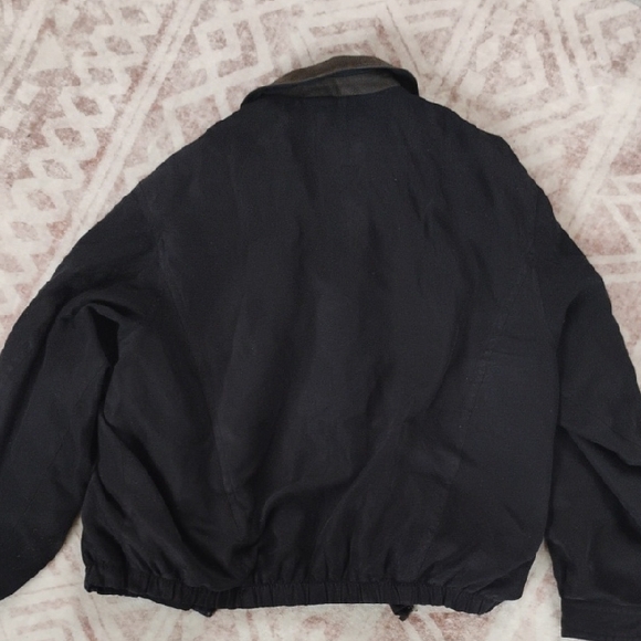 Weatherproof Vintage Men's Black Bomber Jacket with Brown Collar - Picture 4 of 5